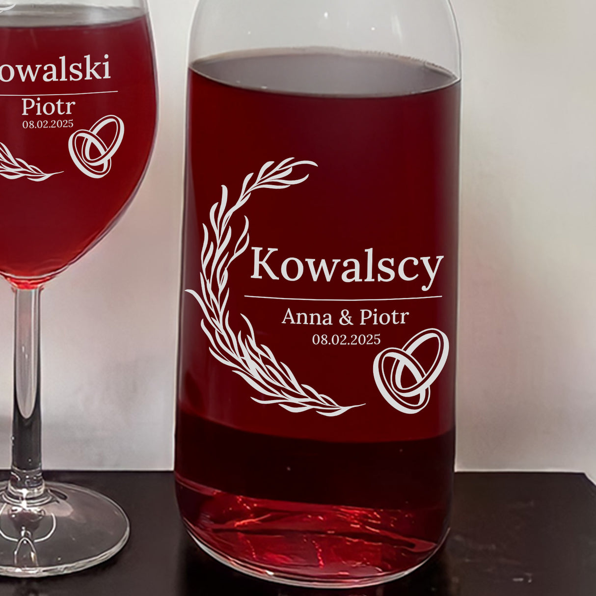 Zestaw karafka + dwa kieliszki do wina -NASZ DZIEŃ