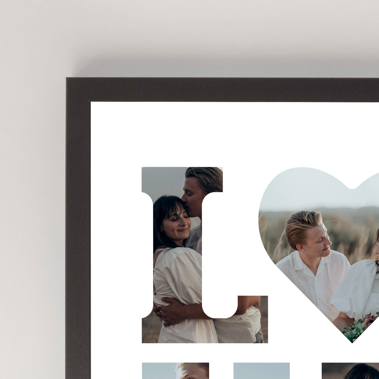 Wydruk w ramce 30x40 - Tekst: LOVE - Pion